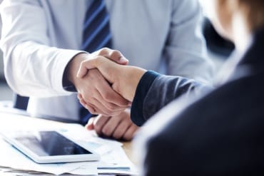 independent insurance brokers find the best medical malpractice insurance policies